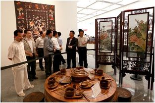 四川民間文藝創(chuàng)作工程優(yōu)秀作品展在四川美術(shù)館開幕，中國美術(shù)家協(xié)會引領(lǐng)文藝新風尚